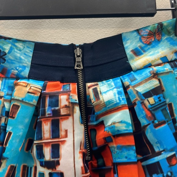 Alice + Olivia Venetian Butterfly Paradise Skirt - Picture 4 of 7